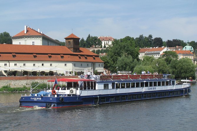 1 hour Prague Panoramic Vltava River sightseeing Cruise - Your Route: Charles Bridge, Prague Castle Area, and Kampa Island Views