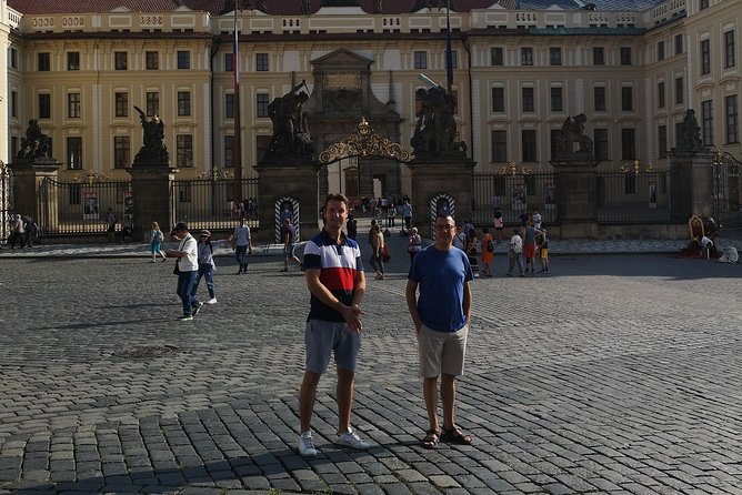 3-hour Private Prague Castle Walking Tour - How guides make the difference: pace, questions, and crowd-smarts