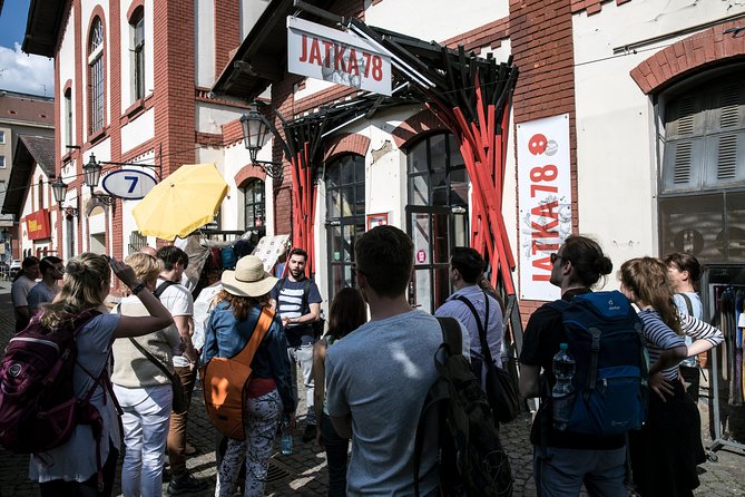 Alternative Prague Walking Tour - VNITROBLOCK and the Creative-Industry Turnaround