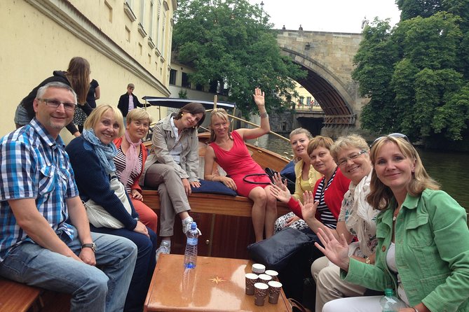Best of Prague Private Tour with PERSONAL PRAGUE GUIDE - Why a 3-hour Best of Prague walk works so well