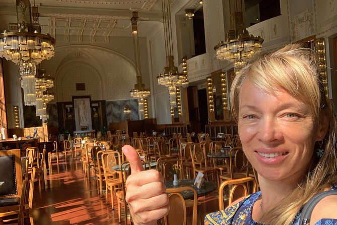 Best of Prague Private Tour with PERSONAL PRAGUE GUIDE - Prague Castle: free areas, big views, and what you should look for