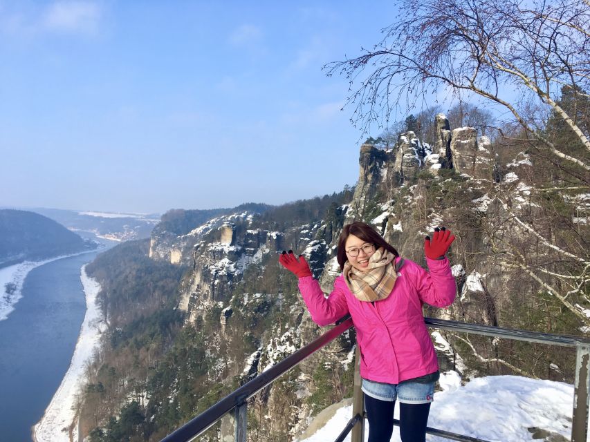 Bohemia & Saxon Switzerland Winter Day Tour from Prague - Guide + group size: what small (and friendly) really changes