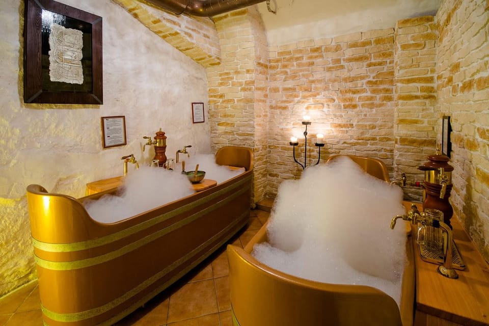 Caroline Bernard Beer Spa Prague with Beer & Massage Option - Do I need a swimsuit? What you should bring
