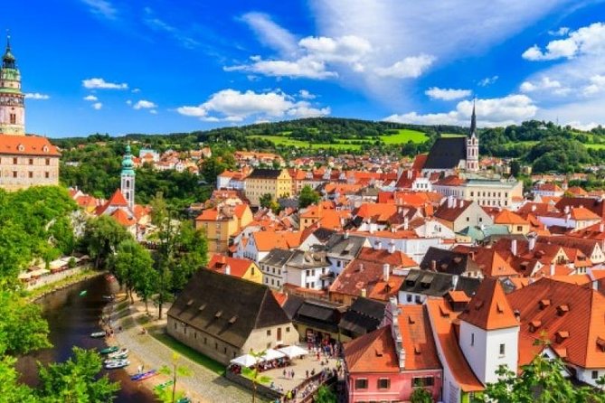 Cesky Krumlov Full day tour from Prague and back - A realistic timeline for the 9-hour day