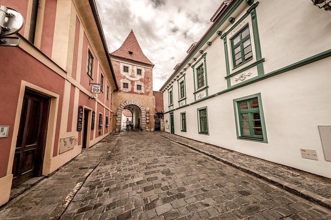 Cesky Krumlov One Day Trip from Prague by bus - Český Krumlov Castle: the highlight, with one big seasonal catch