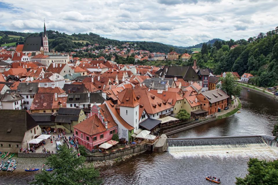 Cesky Krumlov Private Day Trip from Prague - Your Own Pace in Town: Souvenirs, Photos, and Slow Wandering