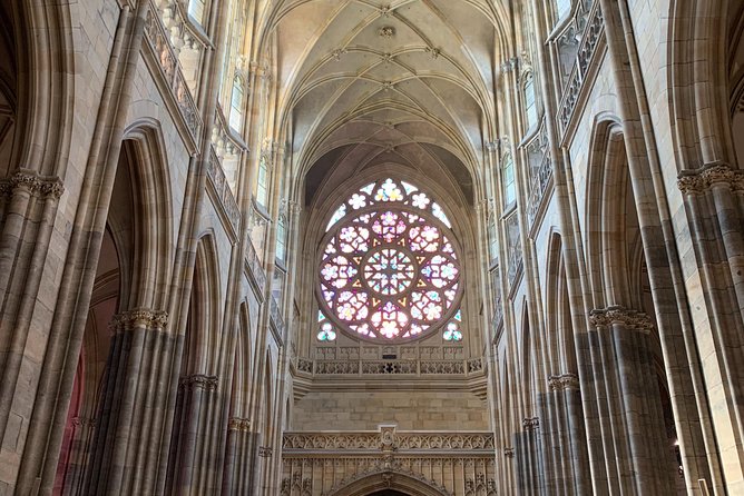 Complete Prague Castle Tour (Tickets to Interiors Included) - Stop 2: Old Royal Palace, Vladislav Hall, and Prague defenestration
