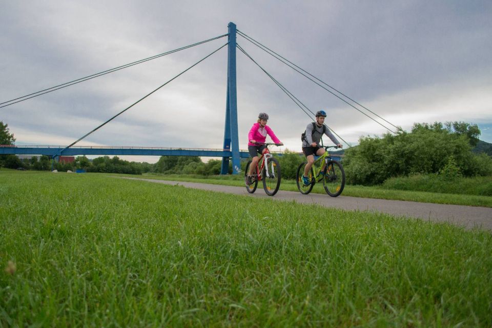 E-Bike Full-Day Trip From Prague:The Mighty Karlstejn Castle - Prague to Karlštejn without the stress: how the day is set up