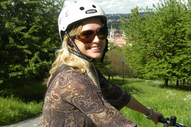 Ebike Prague Tour - Charles Bridge area and Castle District views without a death march