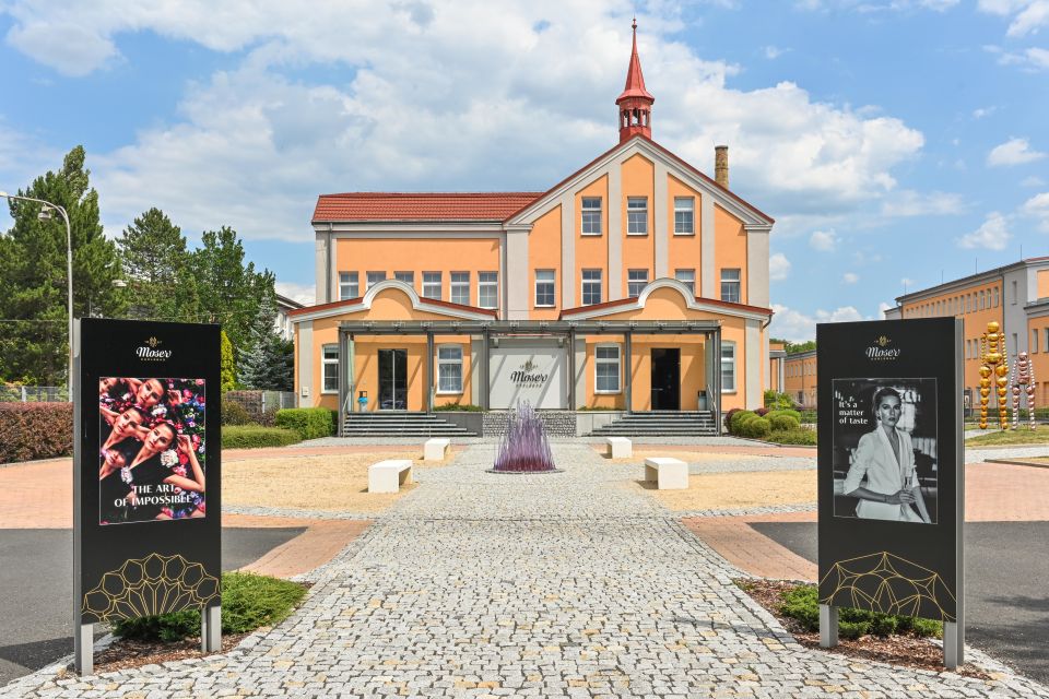 From Prague: Karlovy Vary Full-Day Tour - Moser glass workshop: the Czech craft stop that prevents the day from feeling repetitive