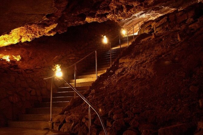 From Prague: Small-Group Karlstejn Castle & Koneprusy Caves Trip - Lunch, snacks, and why the included meal changes the value