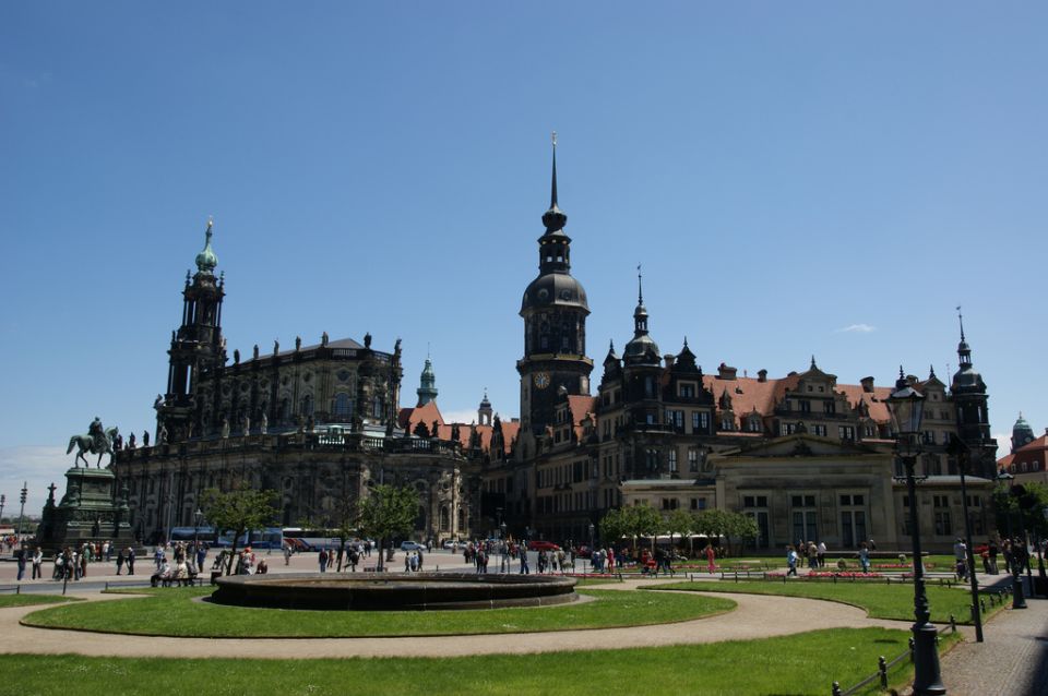 Full day Tour to Dresden with Zwinger visit from Prague - Skip the Ticket Line: How the Tour Structure Saves You Stress