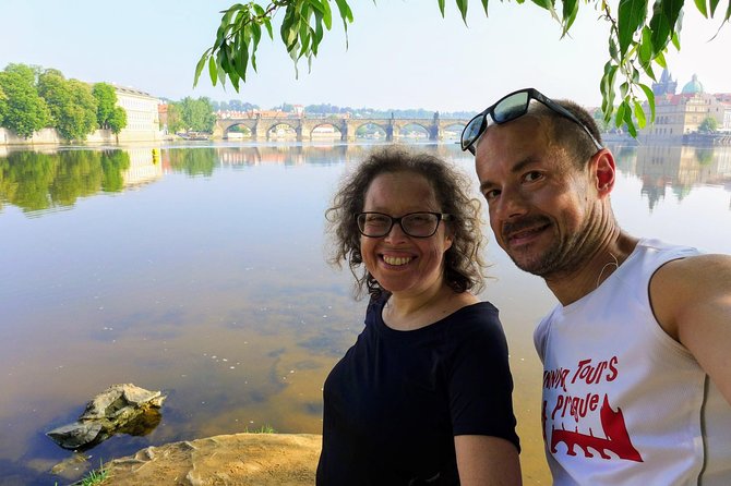 Guided Sightseeing Running Tour in Prague (9-12K) - Prague Castle grounds plus the Charles Bridge highlight