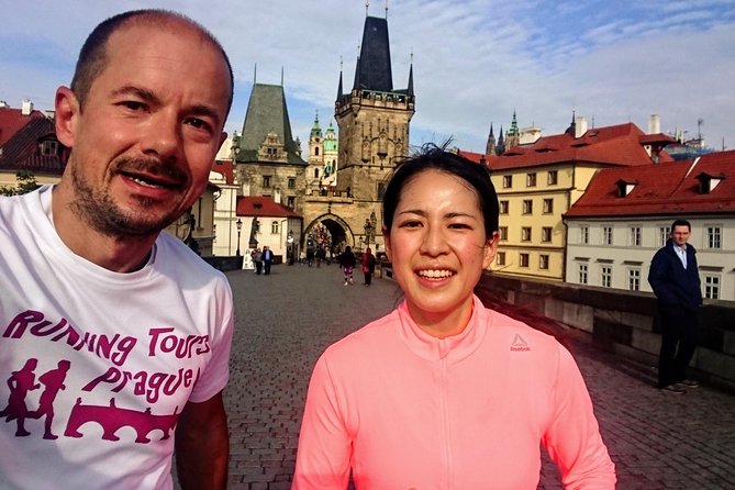 Guided Sightseeing Running Tour in Prague (9-12K) - Meeting up in central Prague without losing daylight