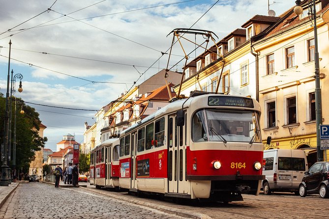 Highlights & Hidden Gems With Locals: Best of Prague Private Walking Tour - Price and value: what you’re paying for at $95.54 per person