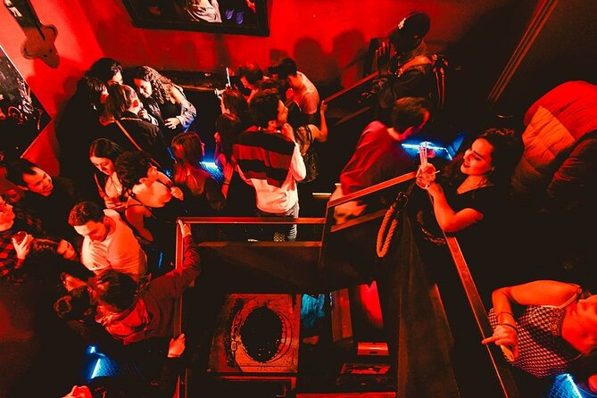 MONDAYS LIKE FRIDAYS - GIRLS 3 FREE DRINKS | Admission Ticket - Two-floor music: how to get the most from your night