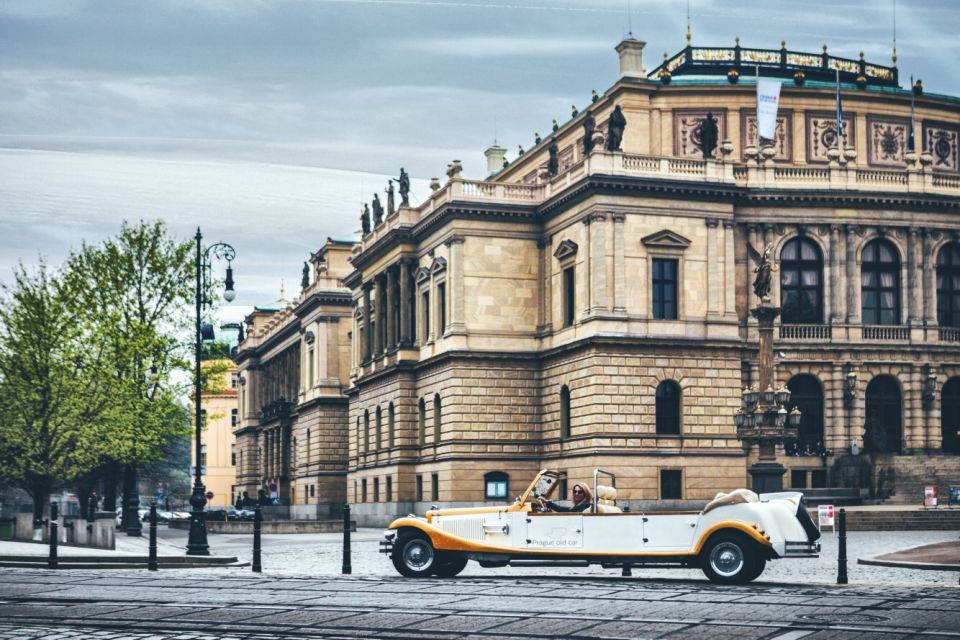 Prague: 1.5–Hour Vintage Car Tour - The 90-Minute Sweep: Old Town, Castle Area, and the Stops That Matter