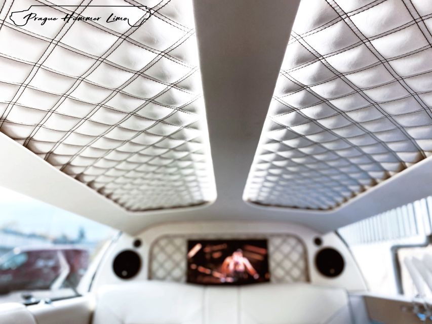 Prague: 1-Hour Vintage Limousine Rental - Key Highlights You’ll Care About