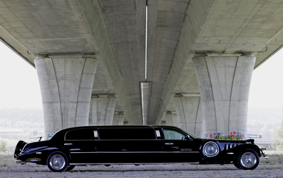 Prague: 1-Hour Vintage Limousine Rental - Pricing and Value: Is $247 for Up to 7 People Worth It?