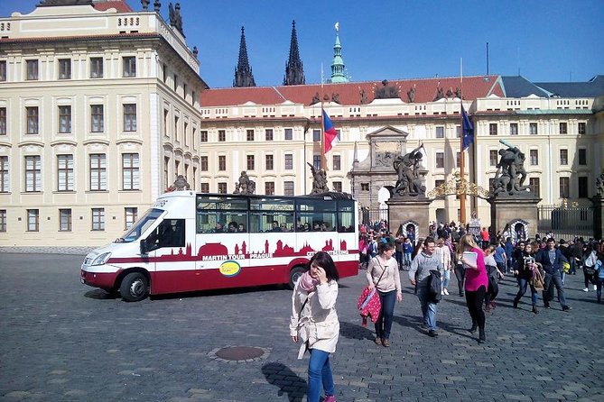 Prague 2-hour Panoramic Bus Tour - The Prague Castle Walking Break: 30–45 Minutes to Get Your Bearings