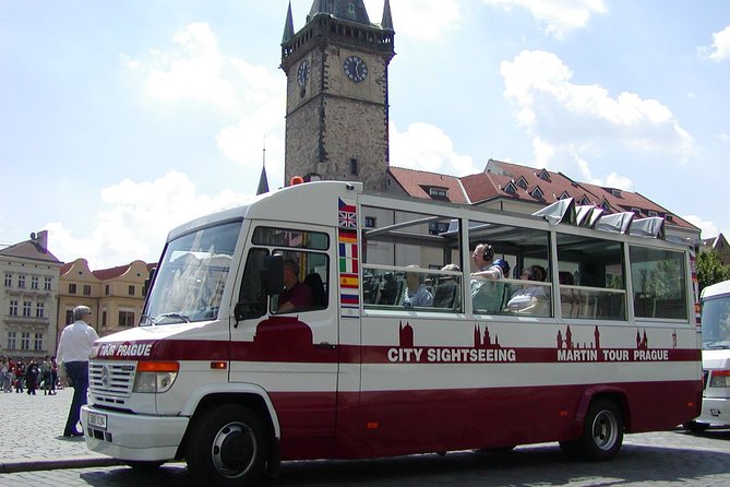 Prague 2-hour Panoramic Bus Tour - The Audio Ride Through Old Town, New Town, and Lesser Town