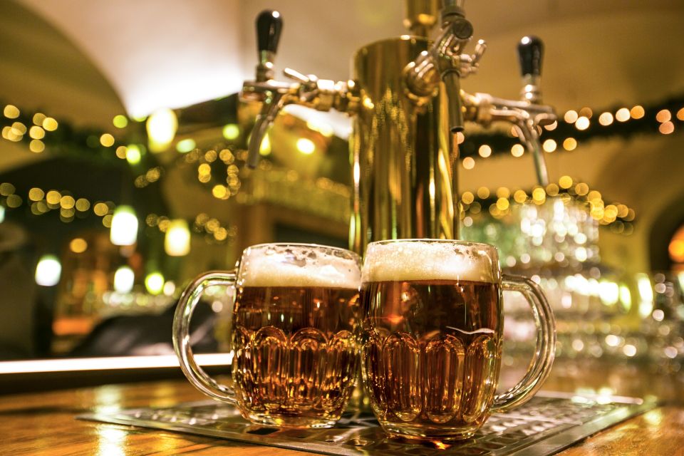 Prague: 3-Hour Beer Tour and Traditional Czech Dinner - Three pubs, three glasses: how the tasting stops work