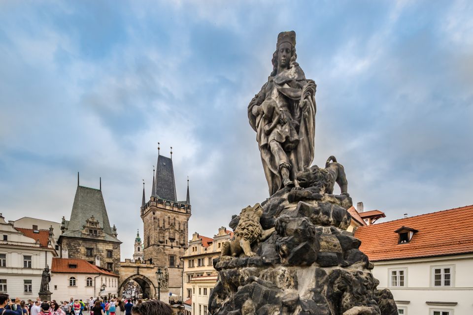 Prague: 3-Hour Walking Tour of Old Town & Prague Castle - Key highlights worth getting excited about