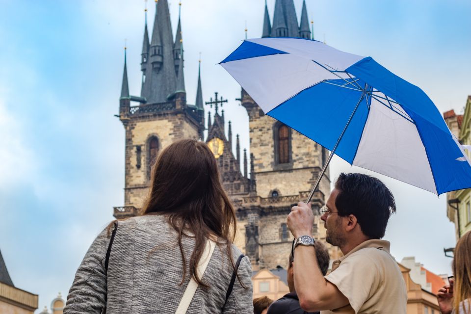 Prague: 3-Hour Walking Tour of Old Town & Prague Castle - A 3-hour sampler of Old Town and Prague Castle views