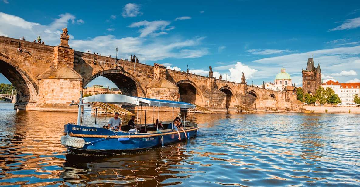 Prague: 45-Minute Sightseeing Cruise to Devil's Channel - Pier 6 to Čertovka: how the cruise actually feels