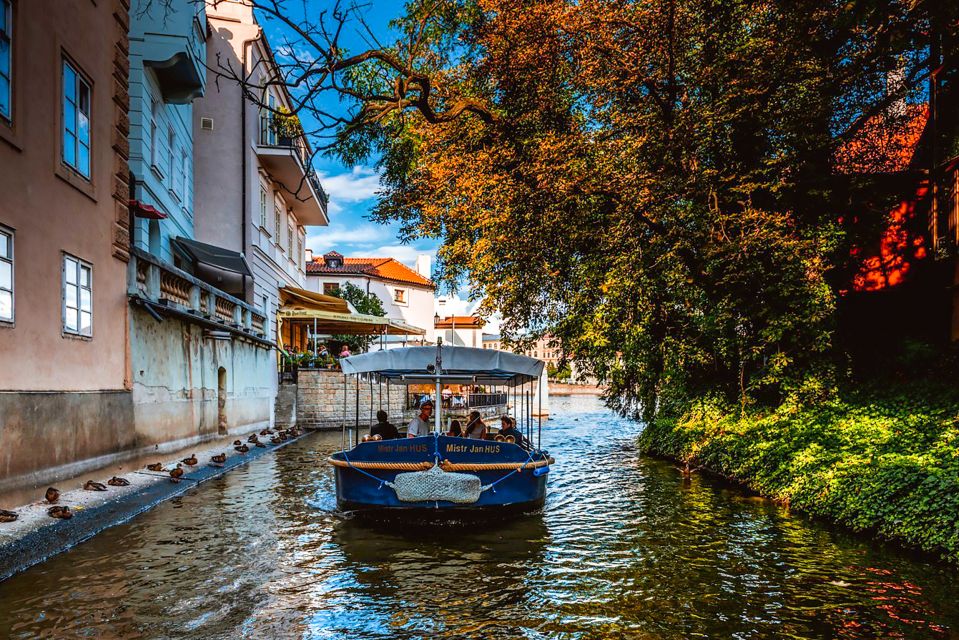 Prague: 45-Minute Sightseeing Cruise to Devil's Channel - Should you book this Devil’s Channel sightseeing cruise?