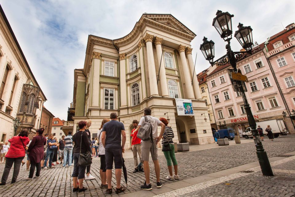 Prague: 6-Hour City Tour including Cruise and Lunch - Czech lunch: when the day stops sprinting