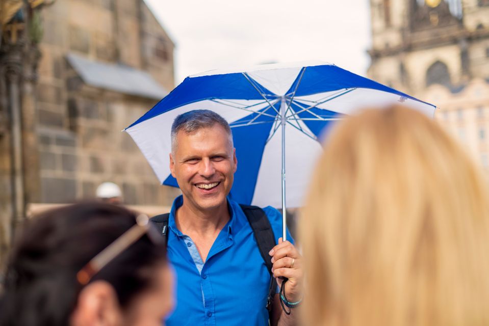 Prague: 6-Hour Tour with River Boat Cruise and Lunch - The tram ride up: saving energy and gaining perspective