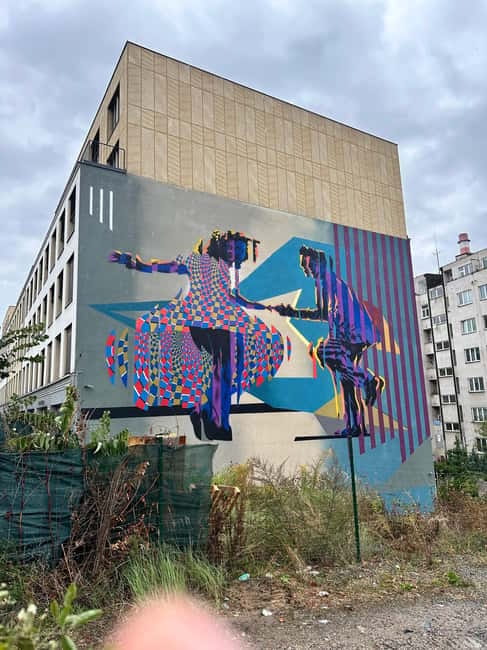 Prague: Alternative Prague Walking Tour - Getting Started: Recent Czech History and a 120-Year-Old Mural