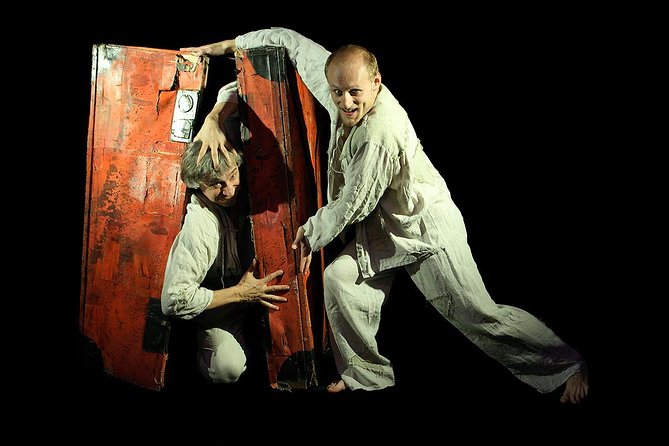 Prague 'Antologia' Black Light Show by Black Light Theatre Srnec - Is Antologia right for you? My honest fit check