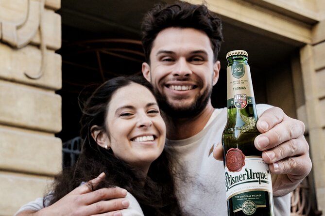 Prague Beer Pouring Class at Pilsner Urquell - First part: learning to pour like a pro in your three Czech styles