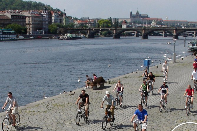 Prague Bike Tour - Mid-ride break on the Vltava: keeping energy up