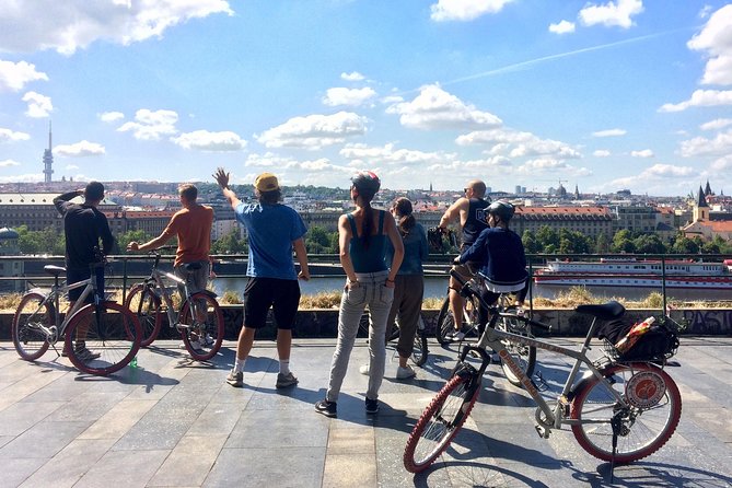 Prague Bike Tour - Stunning Viewpoints, Castle, City & Park - Prague Castle zone: big architecture, smart timing, no interior commitment