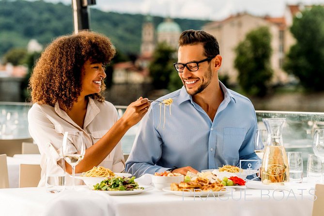 Prague Boats 2-hour Lunch Cruise - Why a Prague river lunch is a smart move