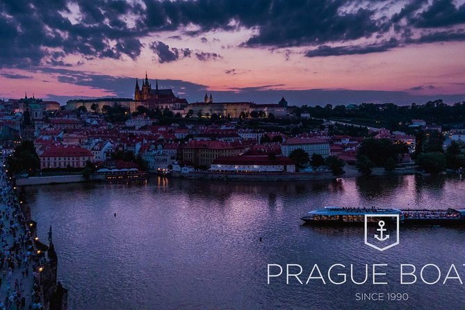 Prague Boats 3-hours Crystal Dinner Cruise - Who this cruise suits best (and who should rethink it)