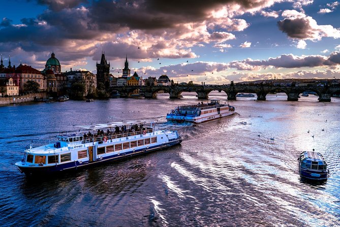 PRAGUE BOATS: 50-Minute Sightseeing Cruise - The route: what you’ll see from the water (and why it matters)