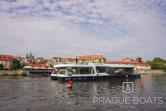 PRAGUE BOATS: 50-Minute Sightseeing Cruise - Audio guide and Wi‑fi: how to get the most out of the commentary