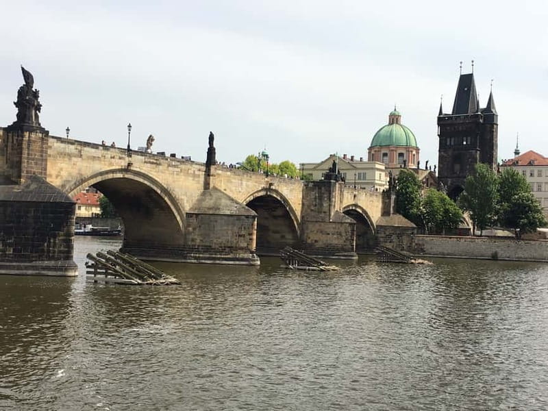Prague: Bus and Boat Tour - What to bring and how to pace yourself