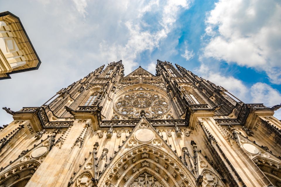 Prague Castle 2.5-Hour Tour Including Admission Ticket - Old Royal Palace and Vladislav Hall: power in stone