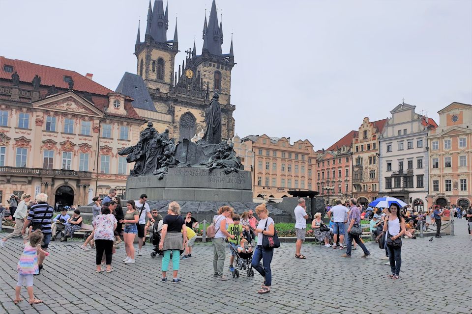 Prague Castle: Admission Ticket With Transfer And Audioguide - Practical Tips: What to Bring and What to Avoid