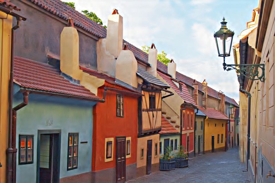 Prague Castle & Castle District: 2-Hour Guided Tour - Price and value: why $29 can make sense here