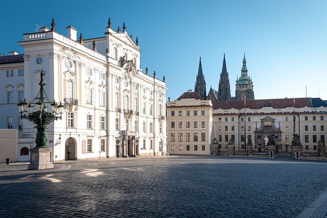 Prague Castle District Tour - Weather, sound, and what to do when visibility drops