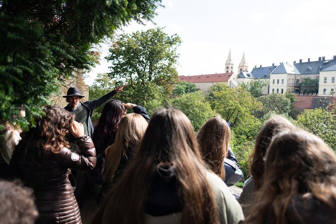 Prague: Castle Entry Ticket with Guide and River Cruise - The Vltava cruise after the castle: timings, pier, and how it really works