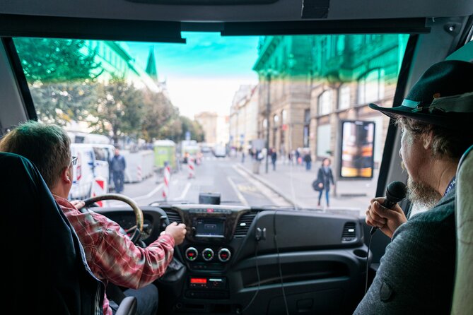 Prague: Castle Entry Ticket with Guide and River Cruise - Logistics that make or break the day