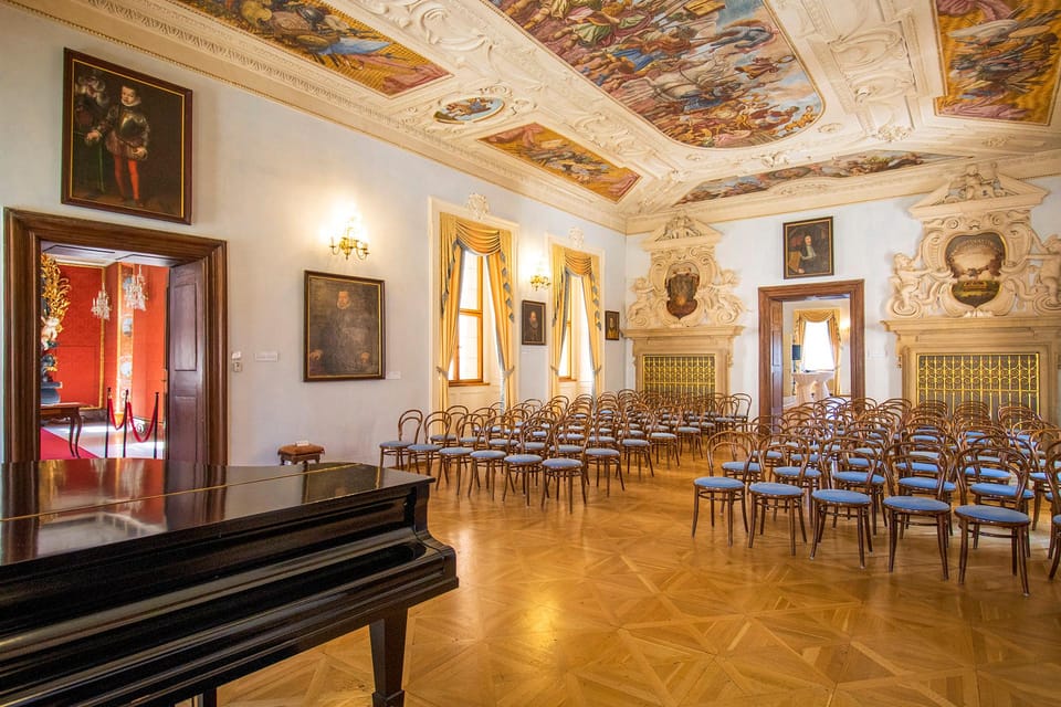 Prague Castle: Midday Classical Concert at Lobkowicz Palace - What you hear in the program: Czech composers meet Bach, Mozart, and Beethoven