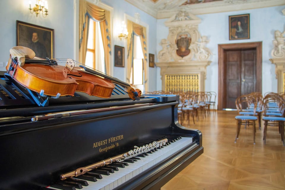 Prague Castle: Midday Classical Concert at Lobkowicz Palace - Price and value: is $28 worth it at a place like Prague Castle